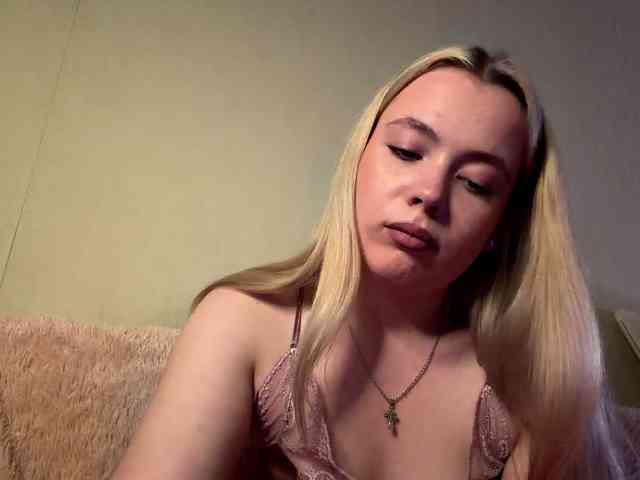 myfavoriteroom webcam