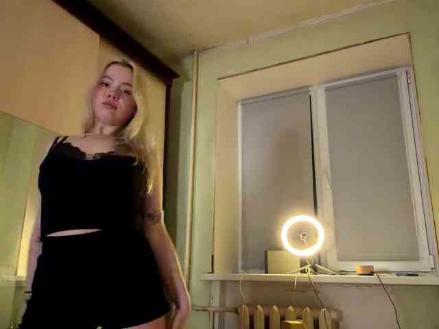 myfavoriteroom webcam