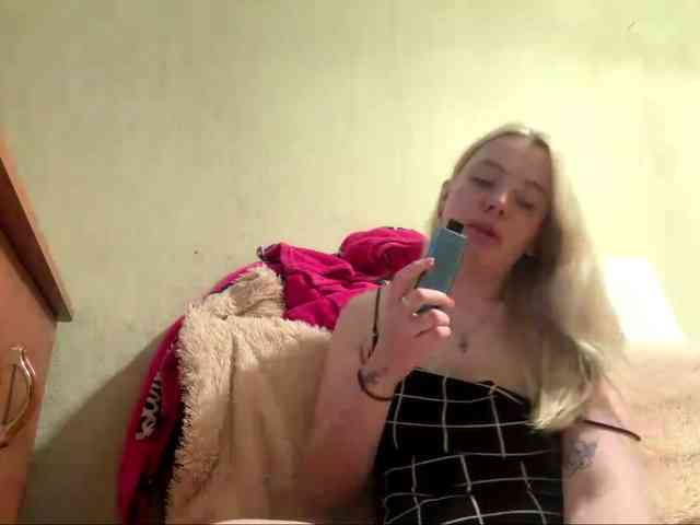 myfavoriteroom webcam
