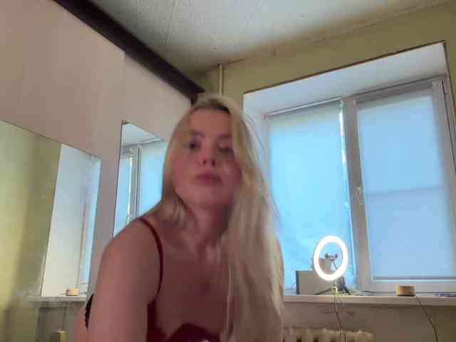 myfavoriteroom webcam