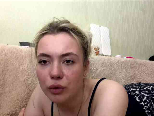 myfavoriteroom webcam