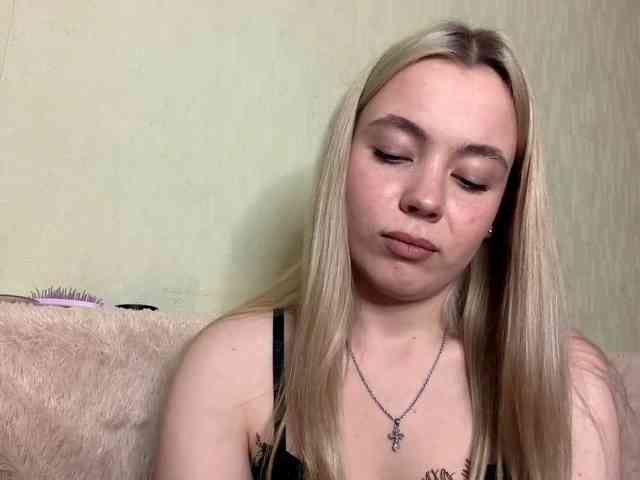 myfavoriteroom webcam