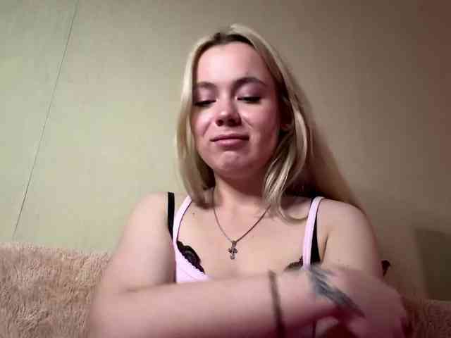 myfavoriteroom webcam