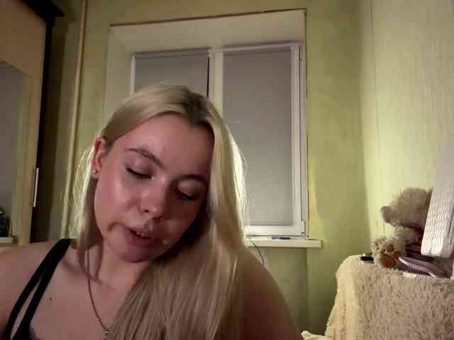 myfavoriteroom's live room