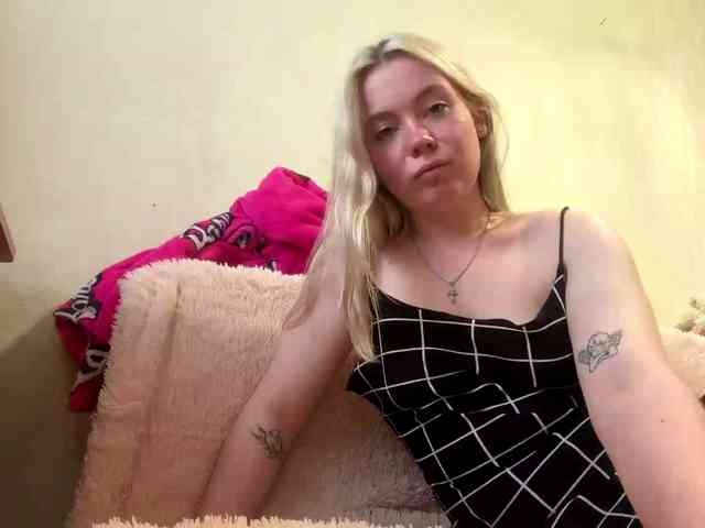 myfavoriteroom webcam