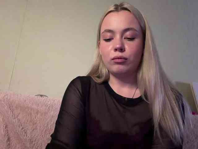 myfavoriteroom webcam