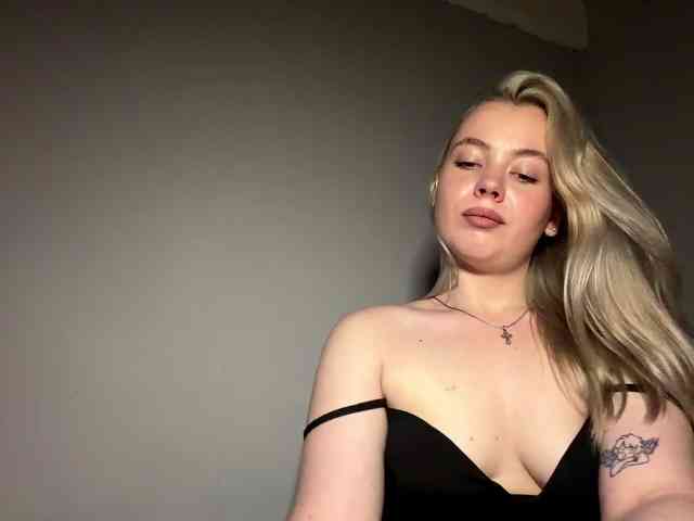 myfavoriteroom webcam