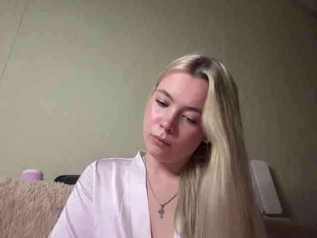 myfavoriteroom webcam