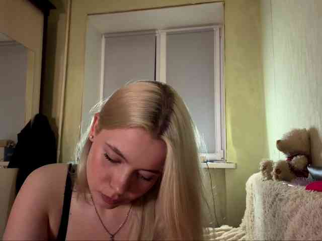Myfavoriteroom - Girl 