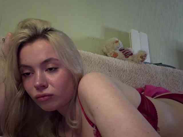 myfavoriteroom webcam