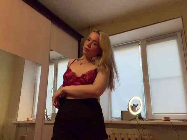 myfavoriteroom webcam