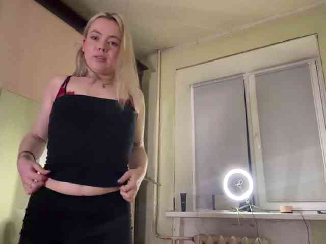 myfavoriteroom webcam