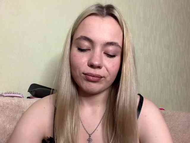 myfavoriteroom webcam