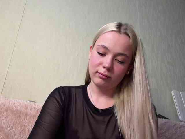 myfavoriteroom webcam