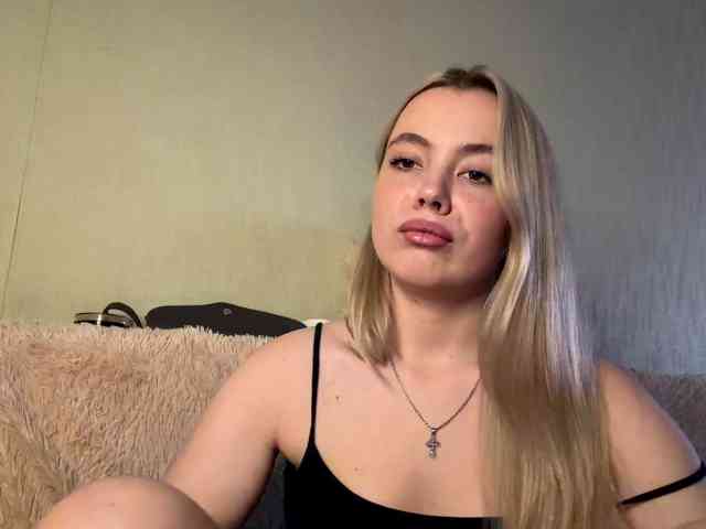 myfavoriteroom webcam