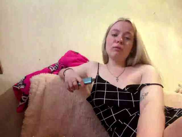 myfavoriteroom webcam