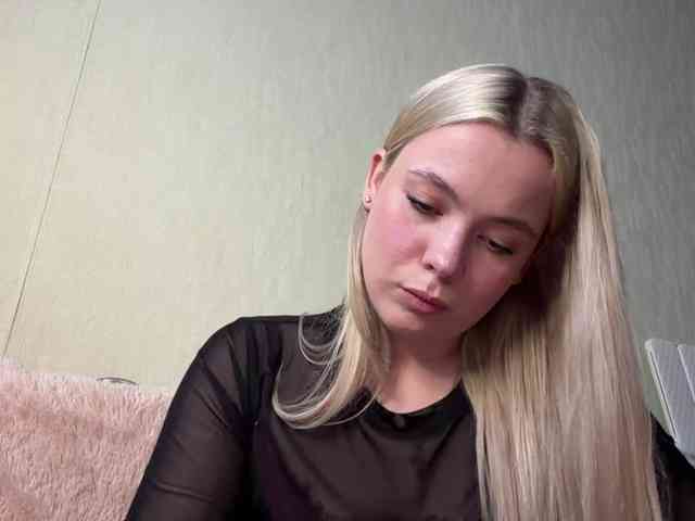 myfavoriteroom webcam