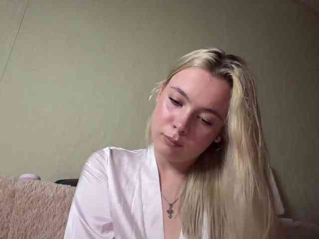 myfavoriteroom webcam
