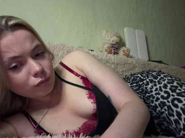 myfavoriteroom webcam