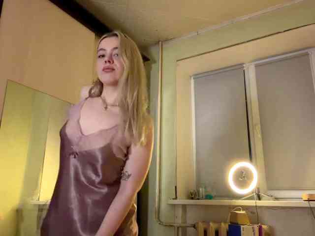 myfavoriteroom webcam