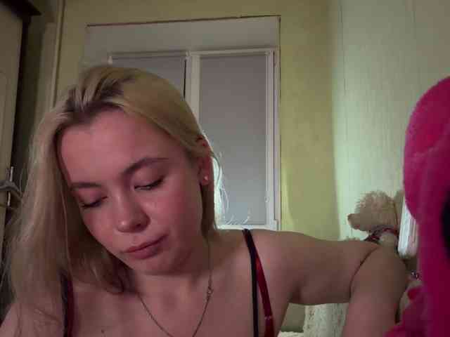 myfavoriteroom webcam
