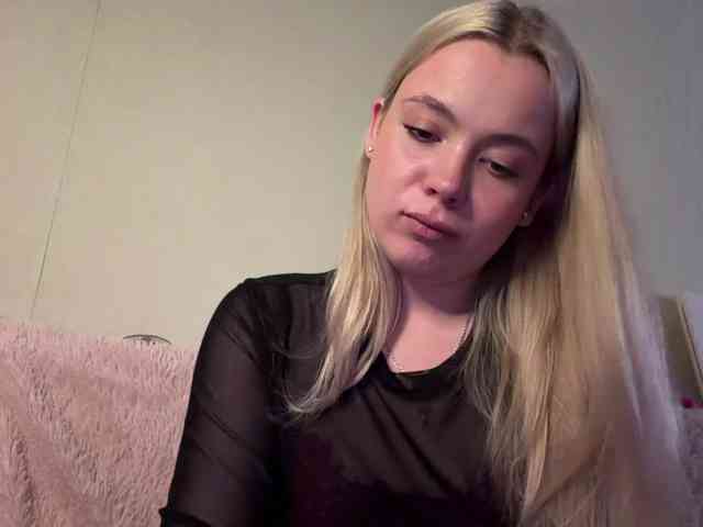 myfavoriteroom webcam