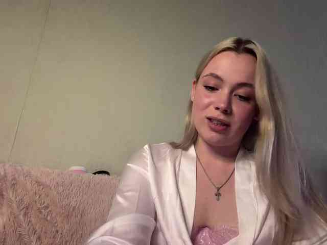 myfavoriteroom webcam