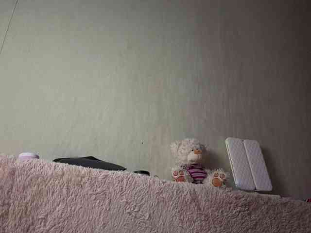 myfavoriteroom webcam