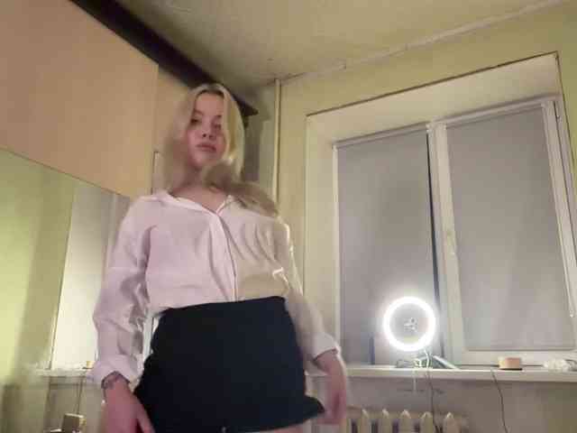 myfavoriteroom webcam