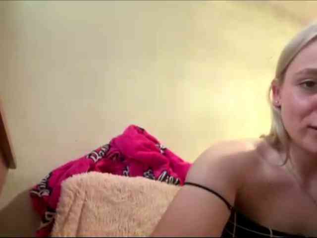 myfavoriteroom webcam