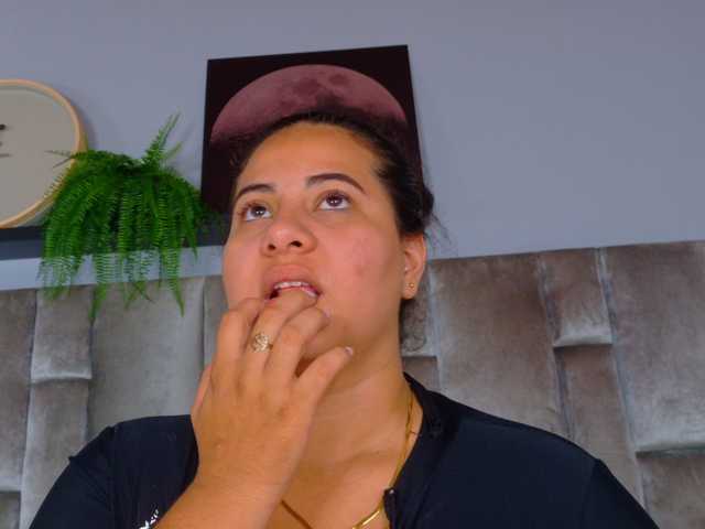 Evaa-Daemon live cam on BongaCams