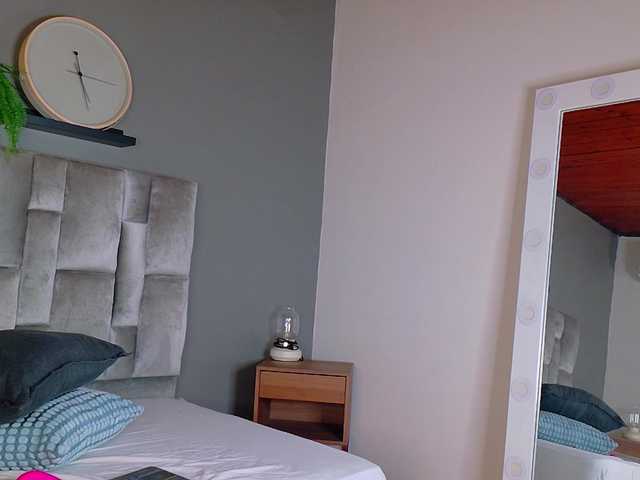 Evaa-Daemon live cam preview