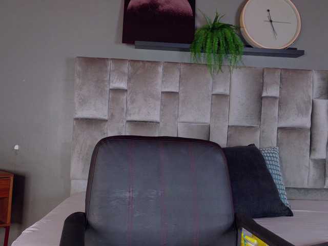 Evaa-Daemon live cam on BongaCams