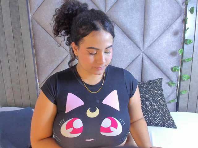 Evaa-Daemon live cam on BongaCams