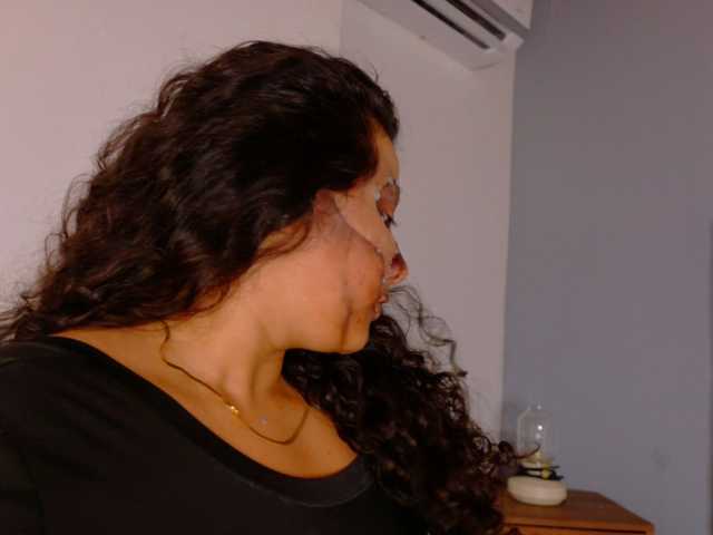 Evaa-Daemon live cam on BongaCams