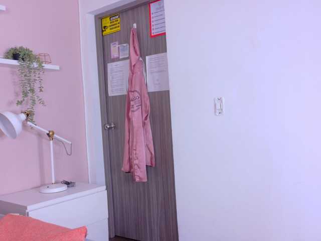 Evaa-Daemon live cam on BongaCams