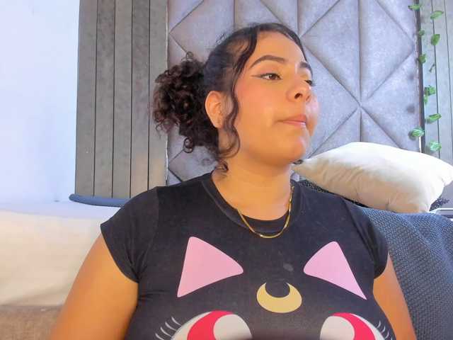 Evaa-Daemon live cam on BongaCams