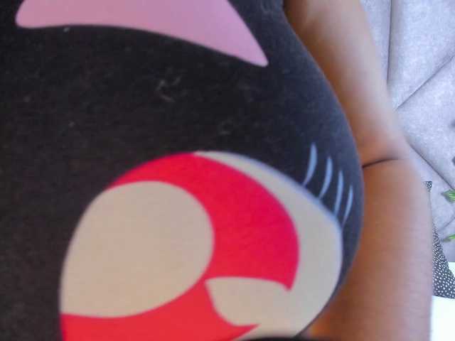 Evaa-Daemon live cam on BongaCams