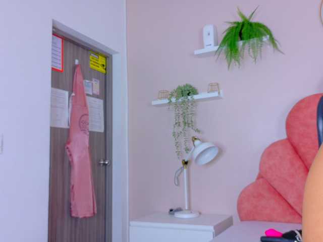 Evaa-Daemon live cam on BongaCams