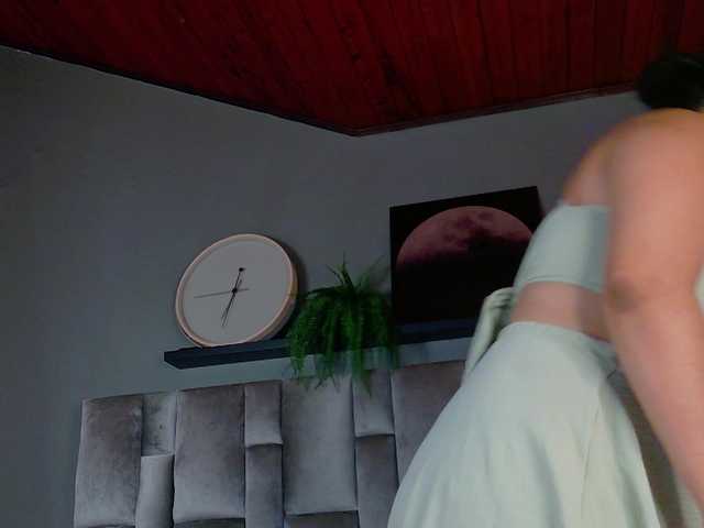 Evaa-Daemon live cam on BongaCams