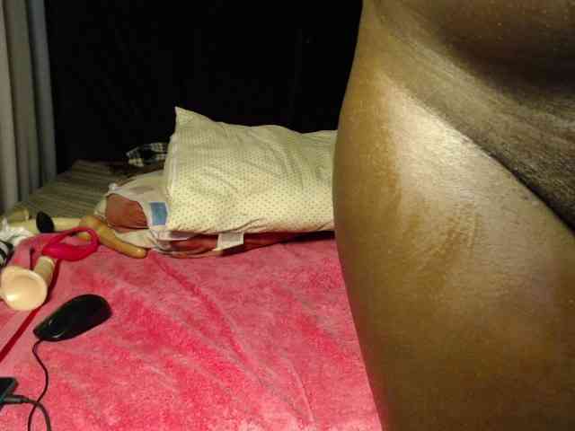 naughtyrose webcam