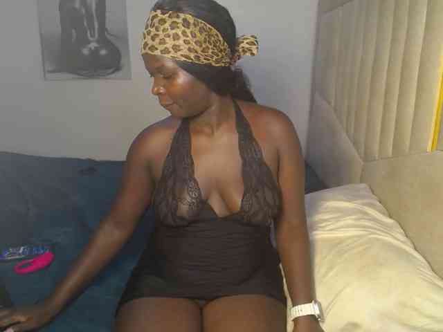 naughtyrose webcam