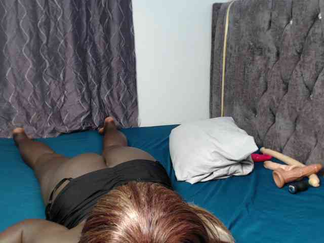 naughtyrose webcam