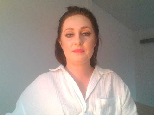 SophiePlayful live cam on BongaCams