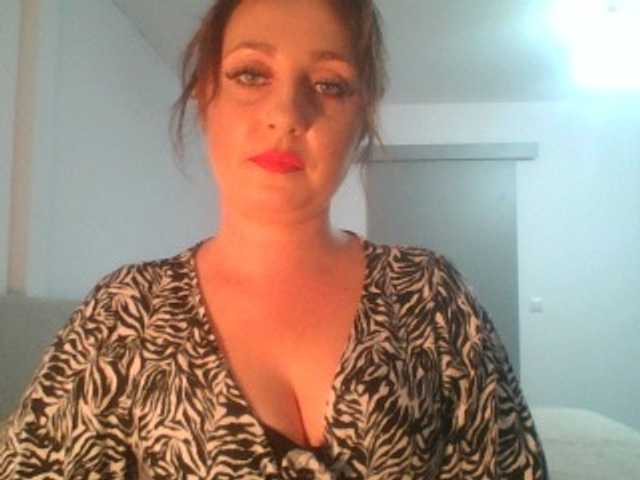 SophiePlayful live cam on BongaCams