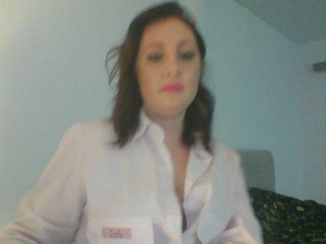 SophiePlayful live cam on BongaCams