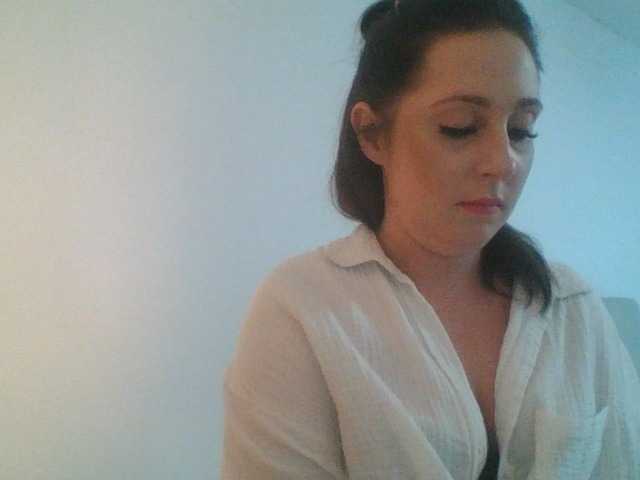 SophiePlayful live cam on BongaCams