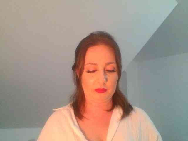 SophiePlayful webcam