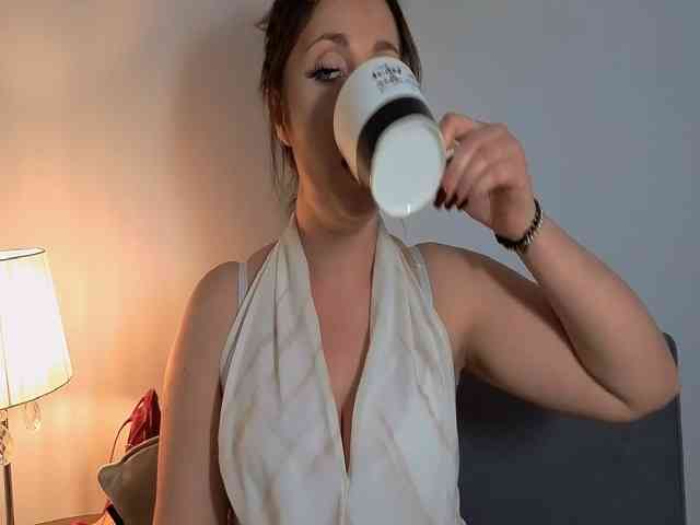 SophiePlayful webcam
