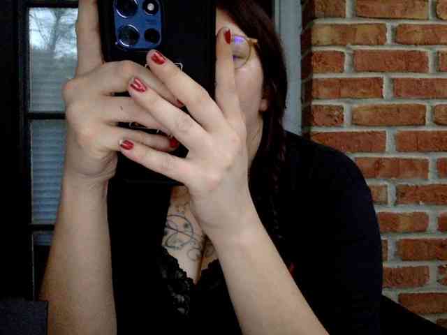 LilithJade webcam